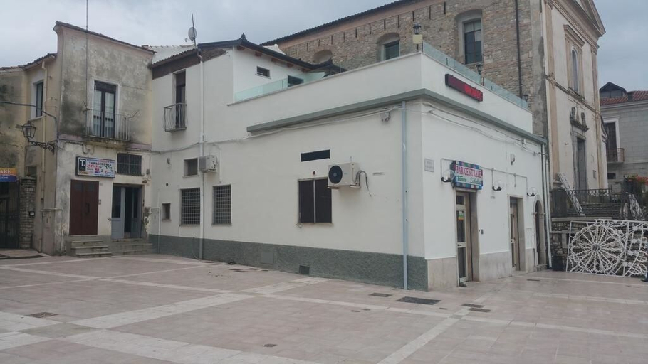 Exterior & Views 2, Bar Centrale Zichella, Avellino