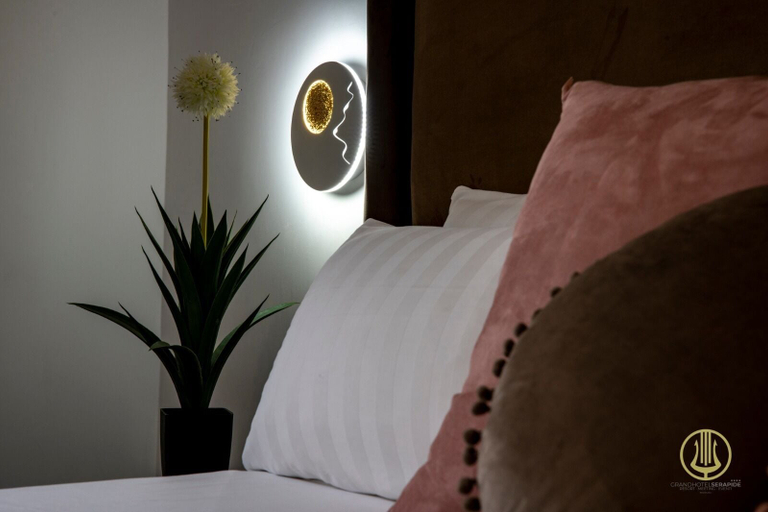 Bedroom 4, Grand Hotel Serapide, Napoli