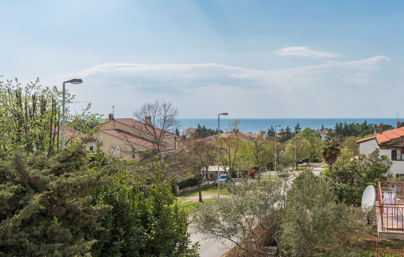 Others 5, Spacious 3bdr Sea View Apartment Next to the Beach, Poreč