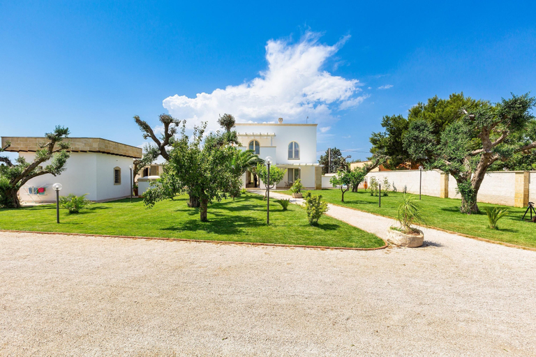 Exterior & Views 2, 1977 B&B I Tarocchi - La Papessa Camera Quadrupla, Lecce