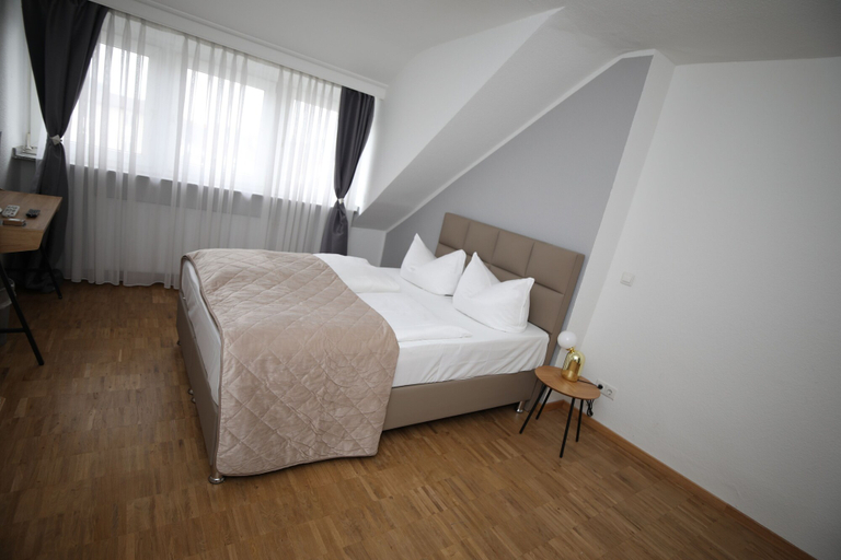 Bedroom 5, TM Hotel Düsseldorf, Düsseldorf