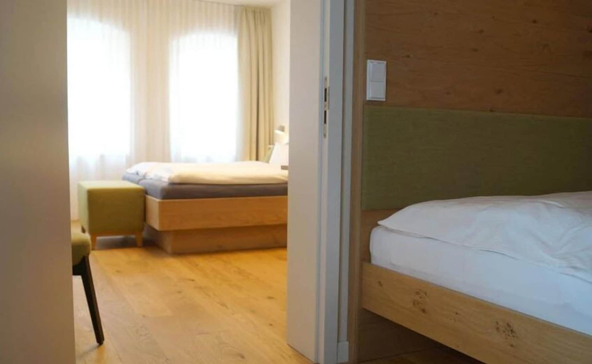 Bedroom 2, Boutique Hotel Grüner Zweig, Erzgebirgskreis