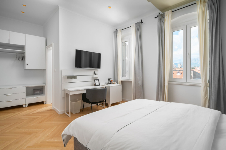 Bedroom 2, 3 Rooms Boutique-Hotel, Split