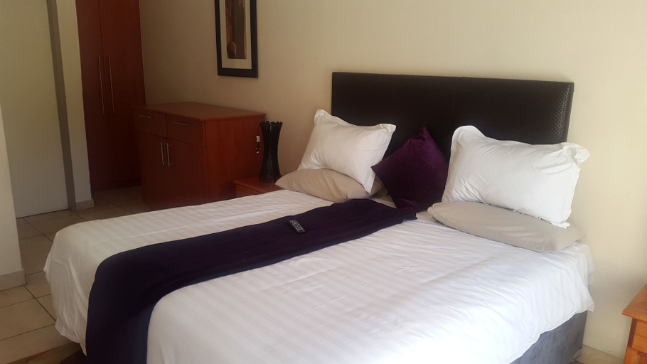 Bedroom 2, Ikaze Guest Lodge, Ekurhuleni