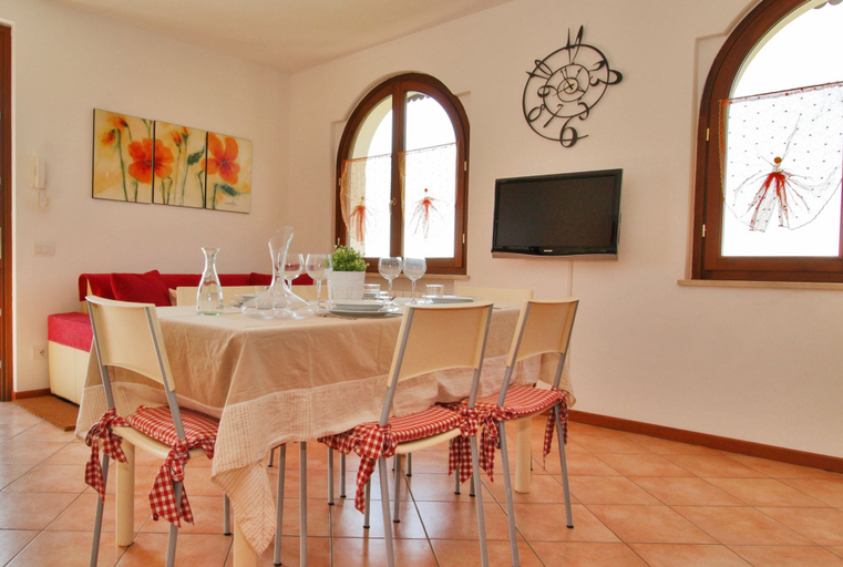 Others 4, Residence Borgo le torri, Brescia