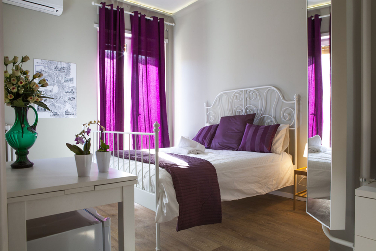 Bedroom 3, Un Attimo a Roma B&B, Roma