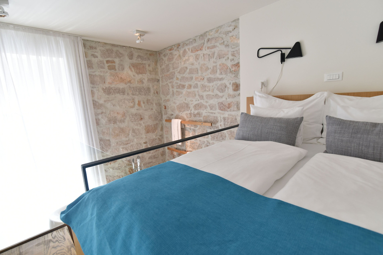 Bedroom 2, The Bridge Luxury Apartments, Zadar