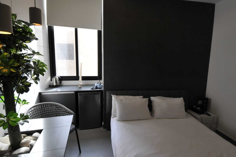 Bedroom 2, Batroun Bahsa Bay, Batroun