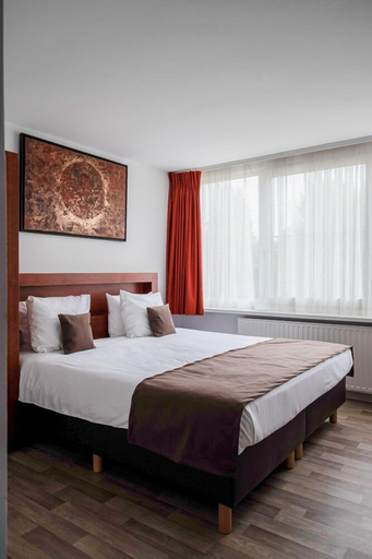 Bedroom 3, Hotel Olympia, West-Vlaanderen