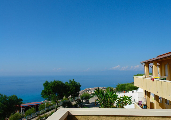 View from property, Tropea Mare Pace Club, Vibo Valentia