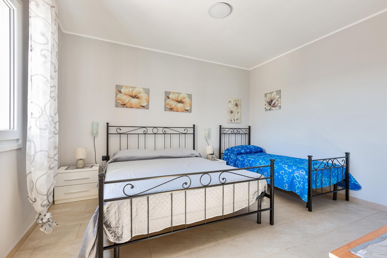 Room 5, 2206 Perla del Boncore by Barbarhouse, Lecce