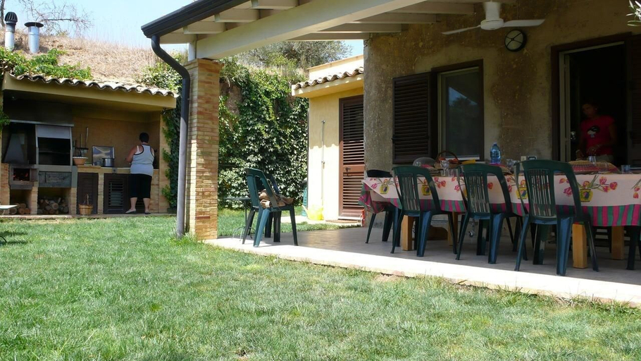 Food & Drinks 5, Tenuta Bartoli Maison de charme, Caltanissetta