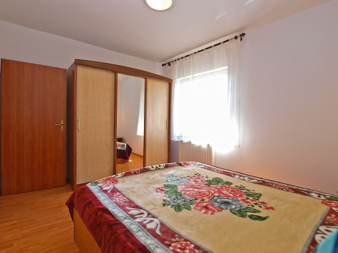 Bedroom 3, Apartment 1077, Medulin