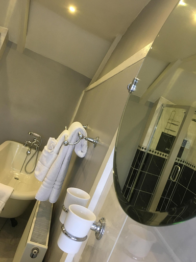 Bathroom 3, The Angel B&B, Buckinghamshire