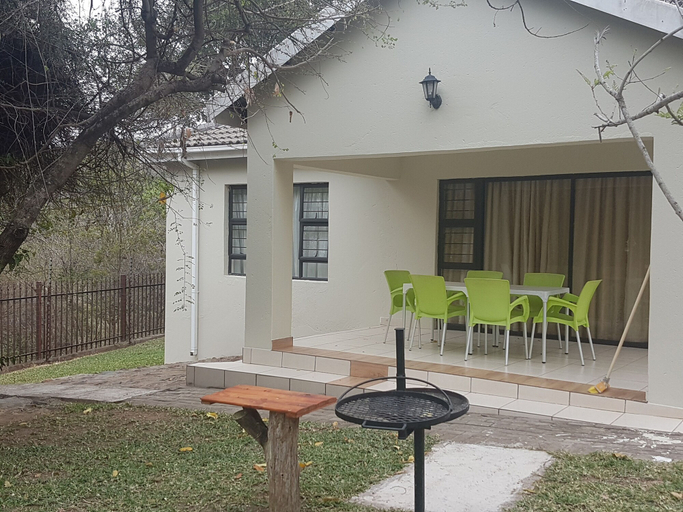 Exterior & Views 2, Sand River Cottages, Ehlanzeni