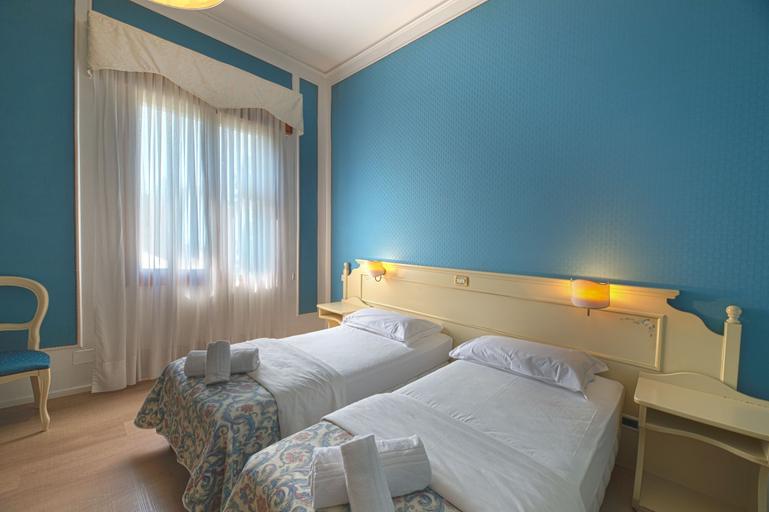 Bedroom 2, Villa Marcello Giustinian, Treviso