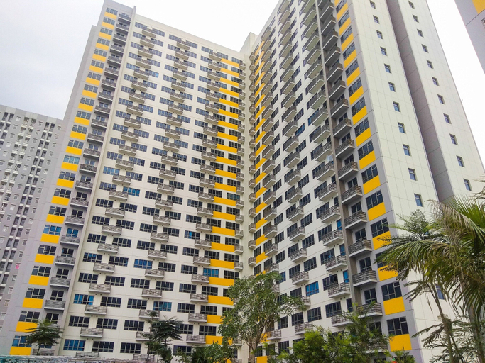 Exterior & Views, Studio Apartment with Garden View at The Springlake View Summarecon, Bekasi