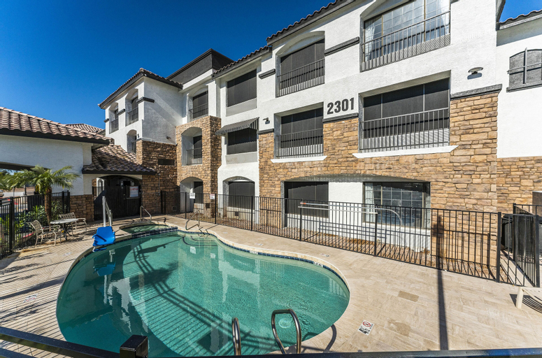 Metro Tempe Apartments, Maricopa