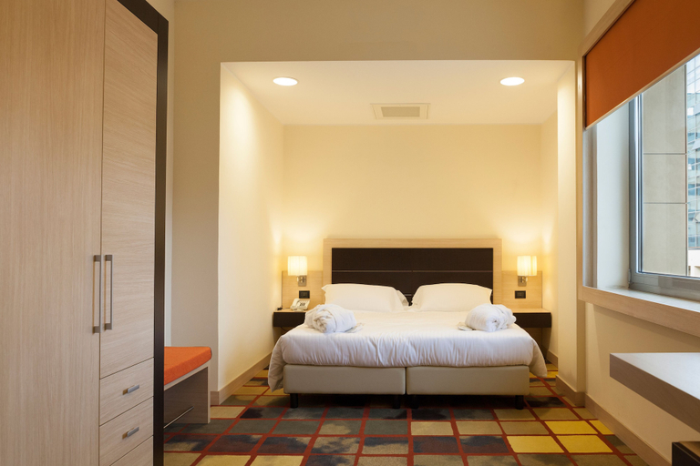 Bedroom 2, BV President Hotel, Cosenza