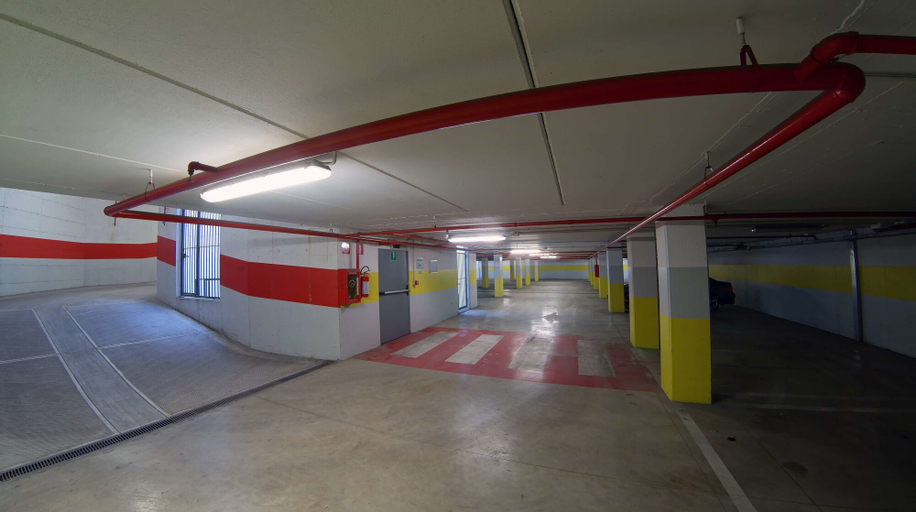 Public Area 16
