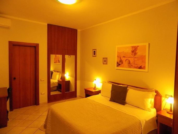 Bedroom 3, Hotel Il Ciliegio, Avellino