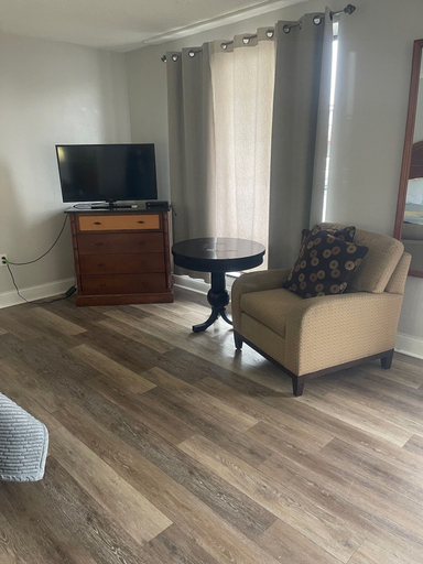 Others 5, ANS Inn & Suites, Winchester