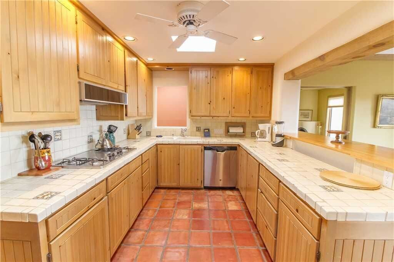 Others 5, Mitchells East Side - Three Bedroom Home, Santa Fe