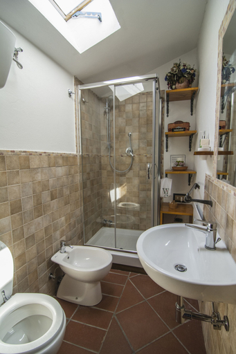 Bathroom 4, Il Castello Di Perchia, Perugia