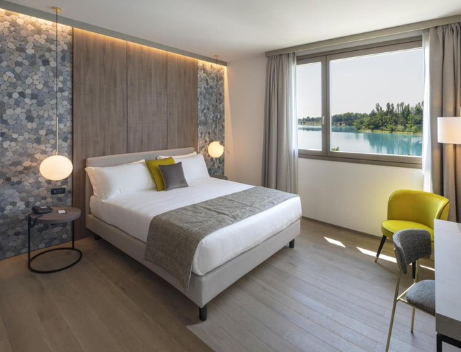 Bedroom 3, Thai Si, Treviso