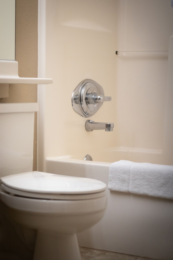 Bathroom 3, Monument Inn & Suites, Scotts Bluff