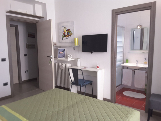 Bedroom 4, B&B Carolina Napoli-Vomero, Napoli
