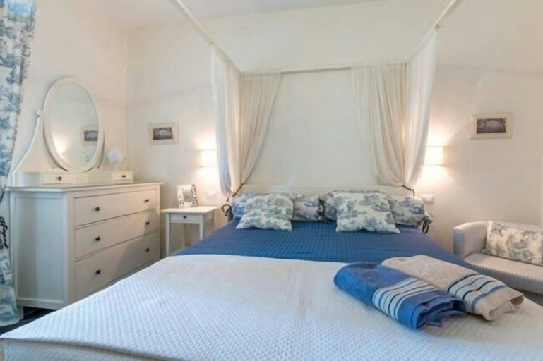 Others 2, Residence Le Cenate, Lecce