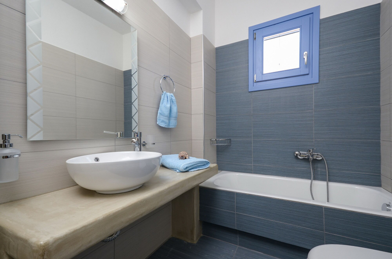 Bathroom 4, Natura Villas, South Aegean