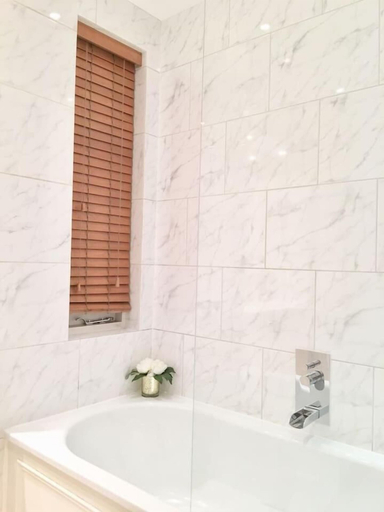 Bathroom 4, English Garden Apartment, London