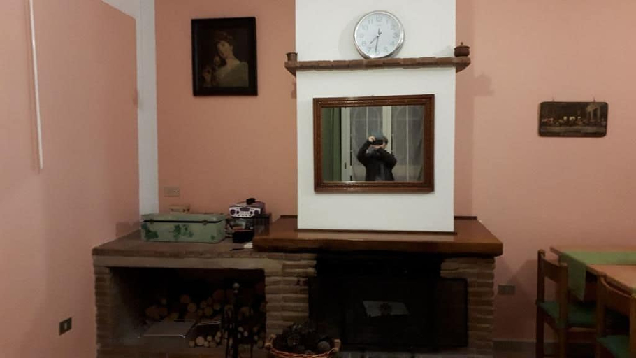 Others 5, Casa Italia B&B, Salerno