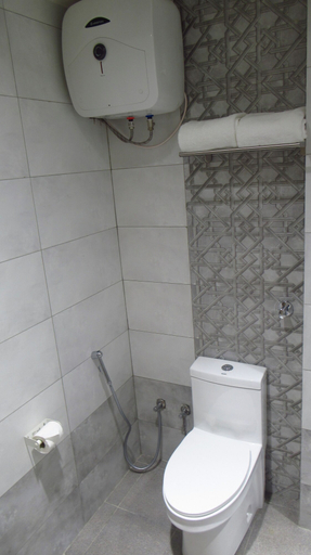 Bathroom 5, Lahdat Hotel Al Balad, Jeddah