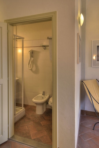 Bathroom 4, Albergo San Lorenzo, Arezzo