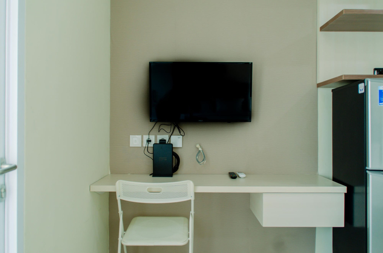 Others 4, Minimalist and Cozy Living Studio Apartment at B Residence, South Tangerang