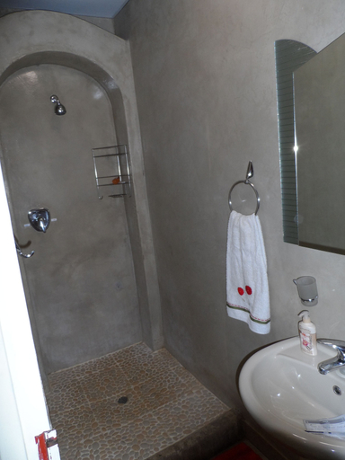 Bathroom 4, A Cherry Lane Self Catering and B&B, Mangaung