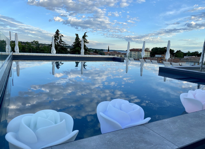 Solho, Verona
