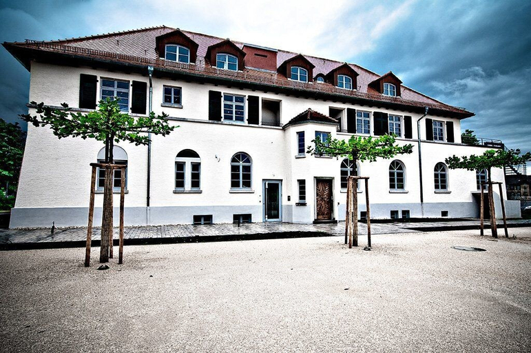 Exterior & Views 2, Villa Behr, Esslingen