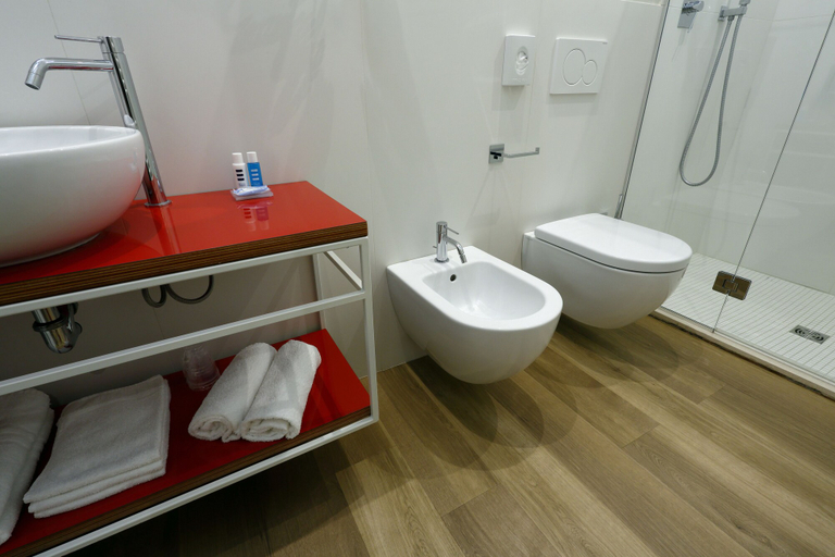 Bathroom 4, Hotel Aurea, Rimini