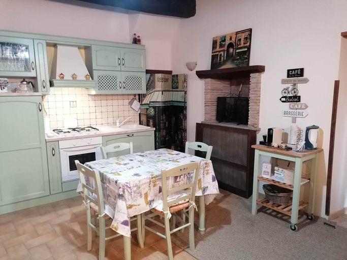 Others 2, La Maisonette del Borgo, Viterbo