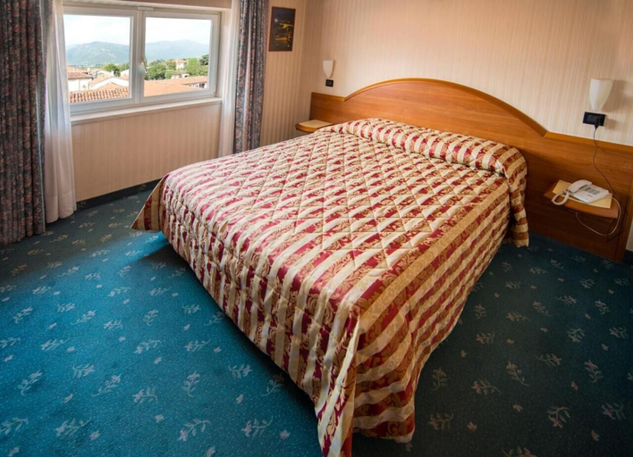 Bedroom 4, Hotel Brennero, Vicenza