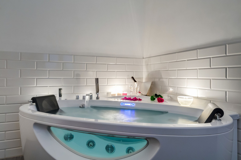 Bathroom 3, Relais Colonna, Rome