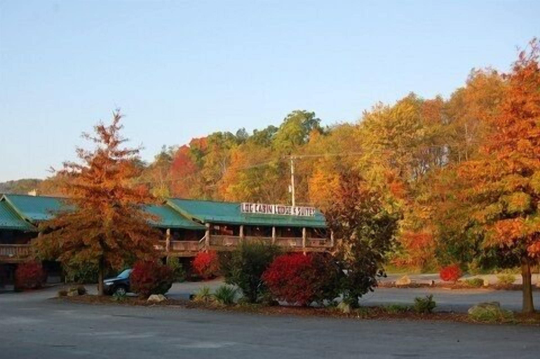 Exterior & Views 2, Log Cabin Lodge & Suites, Westmoreland