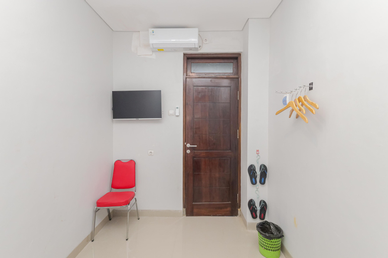 Others 5, RedDoorz @ Gedangan Sidoarjo, Sidoarjo