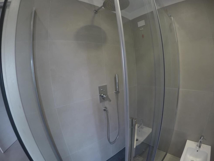 Bathroom 5, B&Benny, Reggio Di Calabria