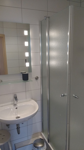 Bedroom 5, Landgasthaus zur Brücke, Göttingen