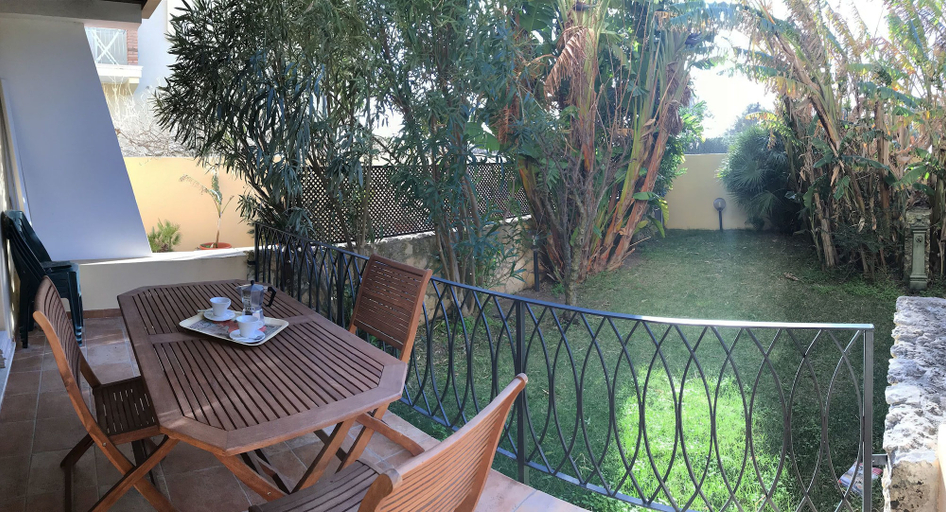 Others 5, Casa Polpo, Sassari